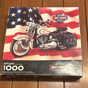 Vintage Harley-Davidson Motorcycle 1000 piece Puzzle